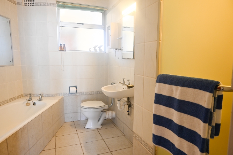 2 Bedroom Property for Sale in Strand North Western Cape